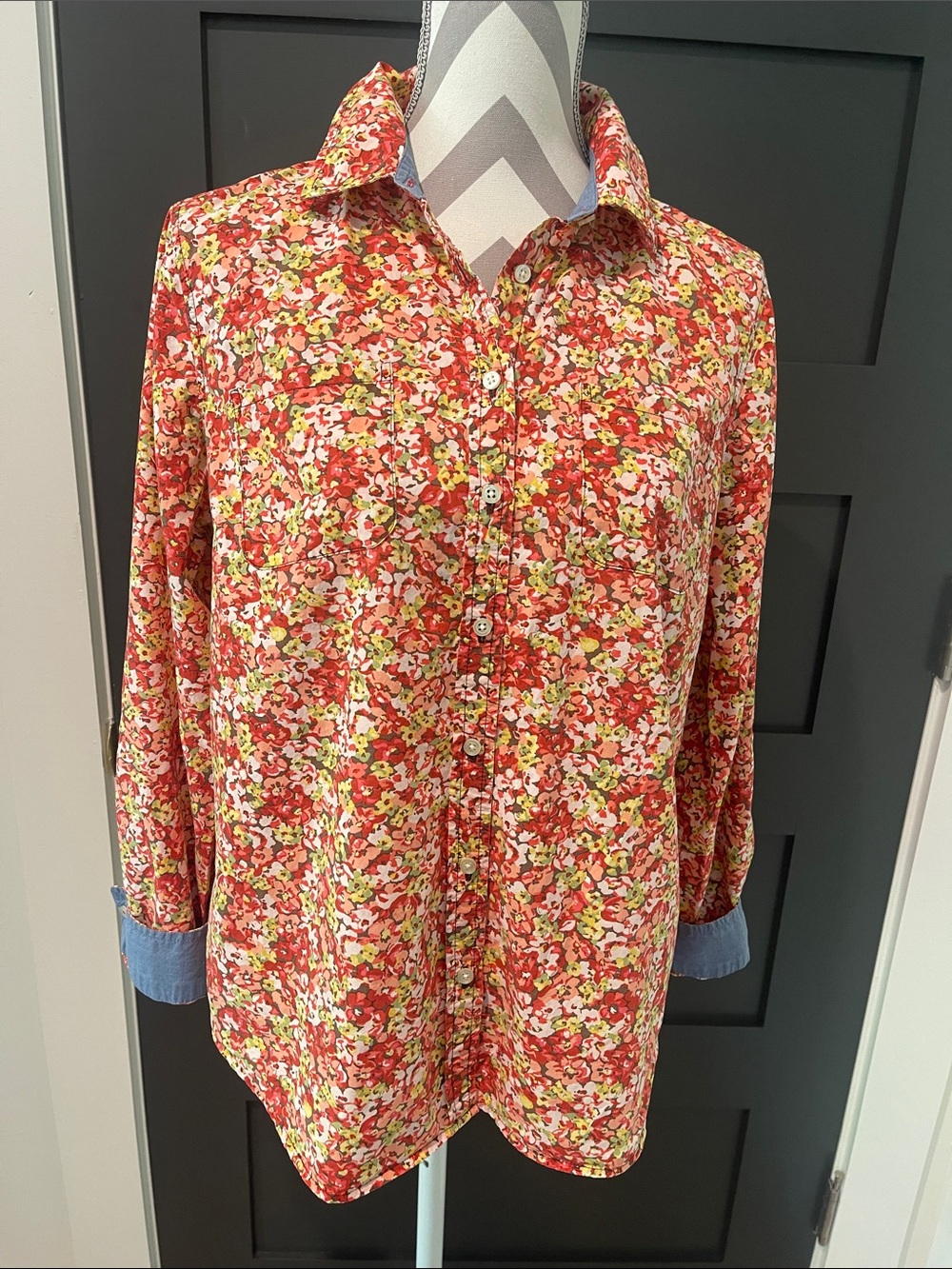 Talbots Floral Preppy Button down Shirt Size 12